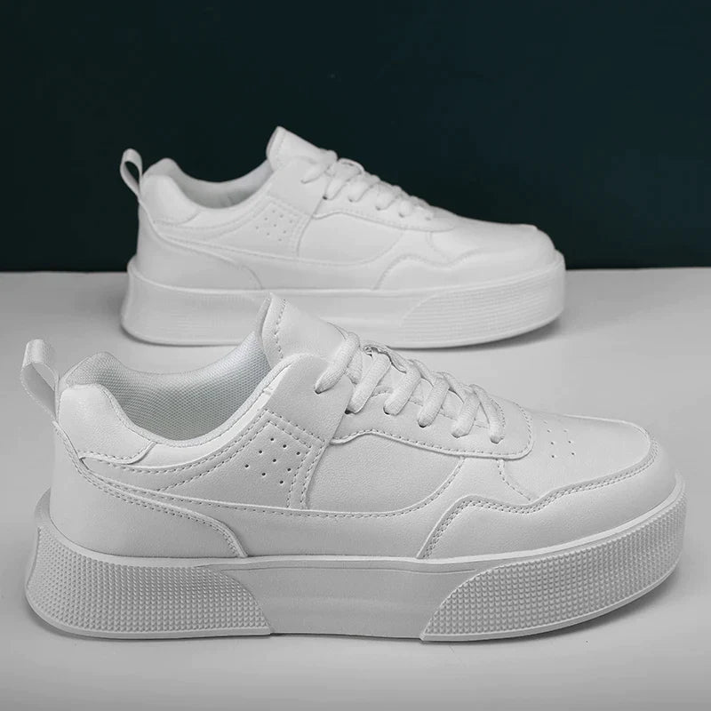 Men's white trainers - DeFlorance™