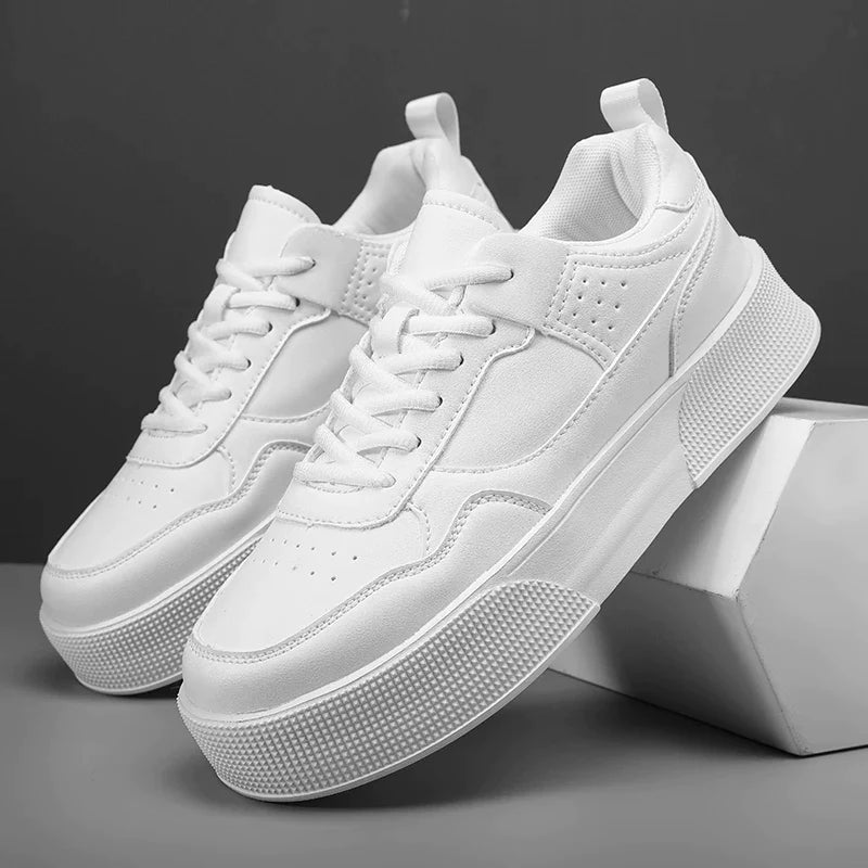 Men's white trainers - DeFlorance™